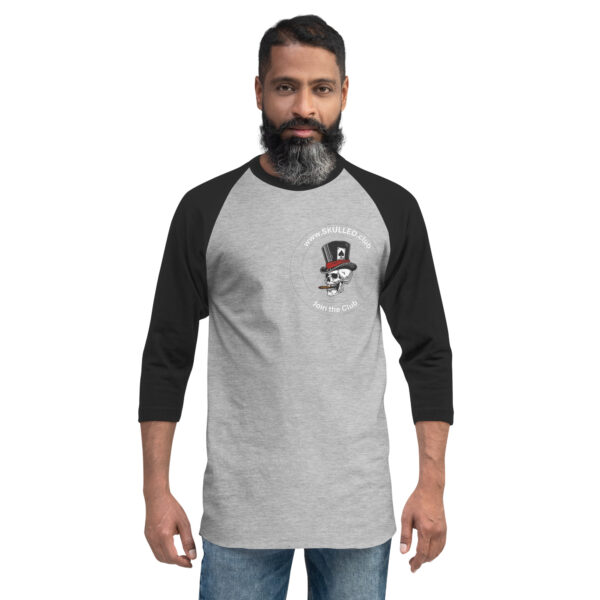 3/4 sleeve raglan shirt